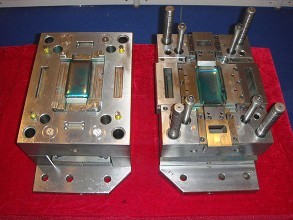 �ҹ���������߿���-�����(�й�)��ҵת�ͷ�չ�Դ�����谭